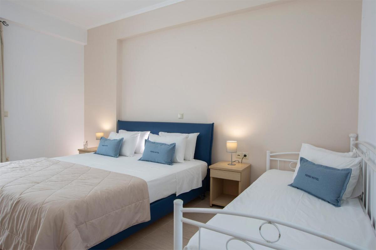 Menes Hotel Geni  Экстерьер фото